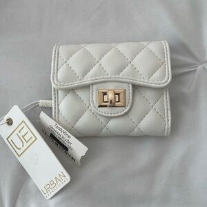 Urban Expressions White Shantel Wallet NWT